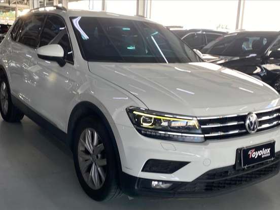 VOLKSWAGEN-TIGUAN-1.4 250 TSI TOTAL FLEX ALLSPACE COMFORTLINE TIPTRONIC VOLKSWAGEN-TIGUAN-2018