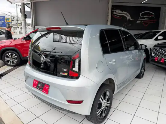 VOLKSWAGEN-UP-1.0 TSI MOVE UP 12V FLEX 4P MANUAL VOLKSWAGEN-UP-2017