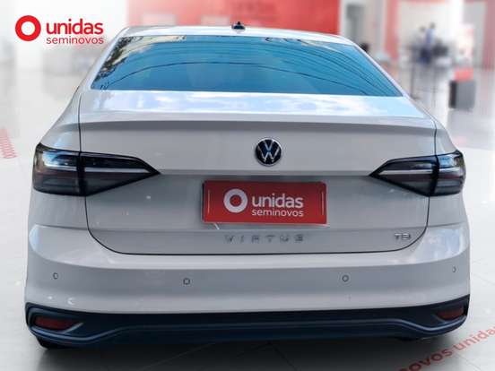 VOLKSWAGEN-VIRTUS-2025