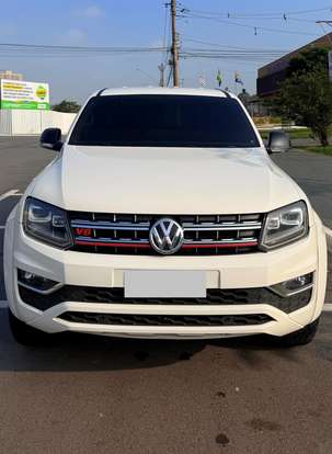 VOLKSWAGEN-AMAROK-2021