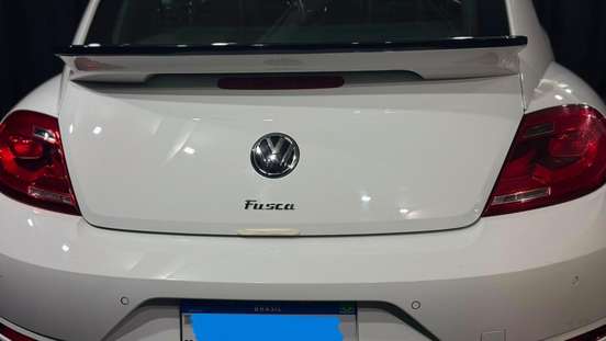 VOLKSWAGEN-FUSCA-2014
