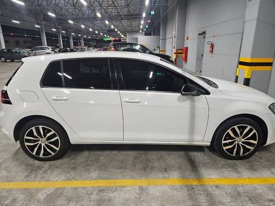 VOLKSWAGEN GOLF 1.4 TSI HIGHLINE 16V GASOLINA 4P AUTOMÁTICO