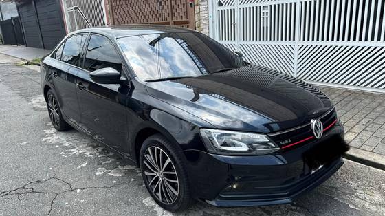 VOLKSWAGEN JETTA 2.0 TSI HIGHLINE 211CV GASOLINA 4P TIPTRONIC