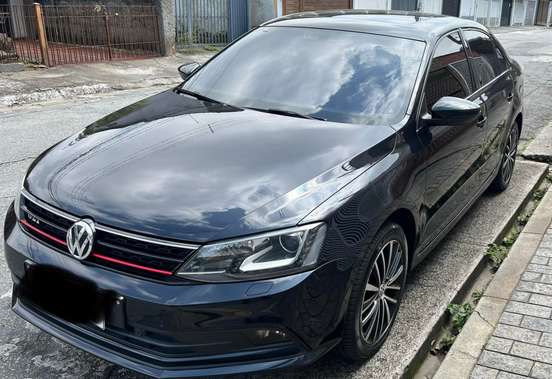 VOLKSWAGEN-JETTA-2017