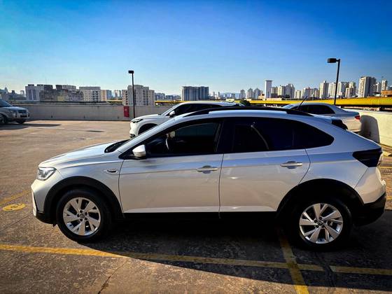 VOLKSWAGEN NIVUS 1.0 200 TSI TOTAL FLEX COMFORTLINE AUTOMÁTICO