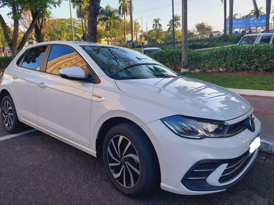 VOLKSWAGEN-POLO-1.0 170 TSI HIGHLINE AUTOMÁTICO VOLKSWAGEN-POLO-2024