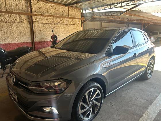 VOLKSWAGEN POLO 1.0 200 TSI HIGHLINE AUTOMÁTICO