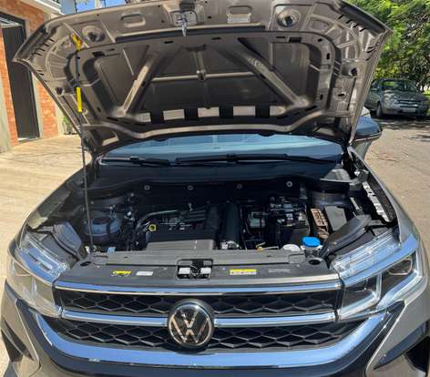 VOLKSWAGEN-TAOS-2022