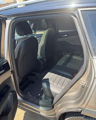 VOLKSWAGEN-TAOS-2022