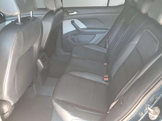 VOLKSWAGEN-T-CROSS-2023