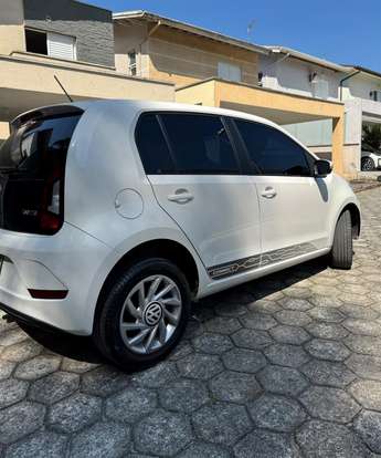 VOLKSWAGEN-UP-1.0 170 TSI TOTAL FLEX CONNECT 4P MANUAL VOLKSWAGEN-UP-2019
