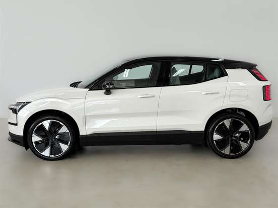 VOLVO-EX30-2024