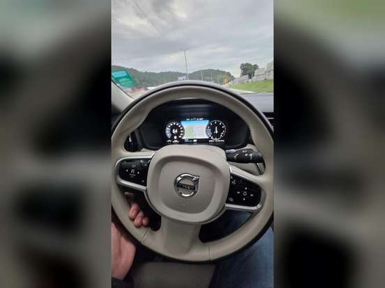 VOLVO-S60-2019