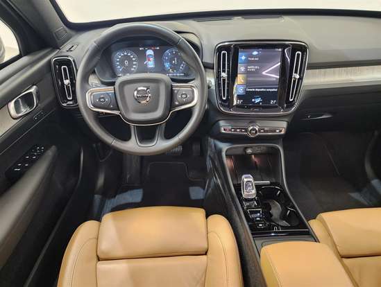 VOLVO-XC40-2.0 T4 GASOLINA INSCRIPTION GEARTRONIC VOLVO-XC40-2020