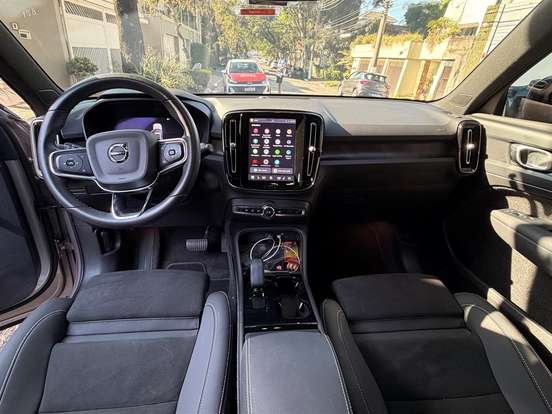 VOLVO-XC40-P6 RECHARGE ELECTRIC PLUS VOLVO-XC40-2023