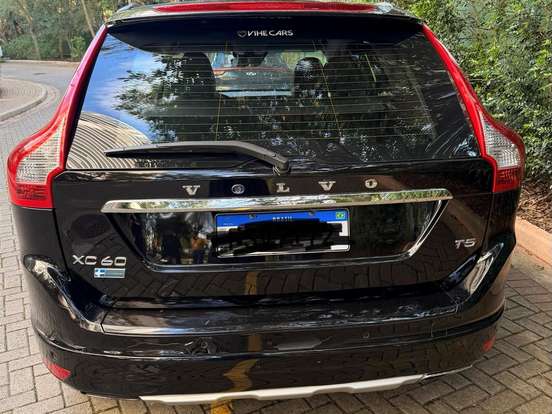 VOLVO-XC60-2.0 T5 KINETIC GASOLINA 4P AUTOMÁTICO VOLVO-XC60-2015