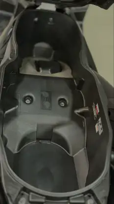 YAMAHA-XMAX 300 CONNECTED ABS-2025