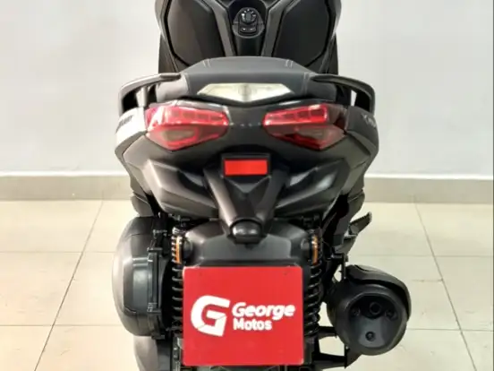 YAMAHA-XMAX 300 CONNECTED ABS YAMAHA-XMAX 300 CONNECTED ABS-2025