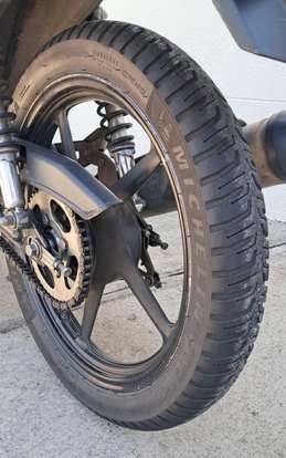 YAMAHA-FACTOR YBR 125 ED-2011