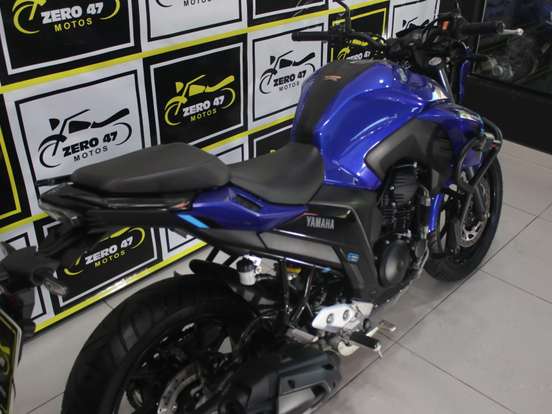 YAMAHA-FZ25 FAZER CONNECTED ABS YAMAHA-FZ25 FAZER CONNECTED ABS-2025