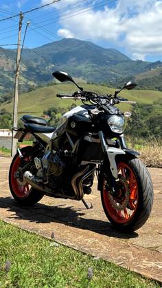 YAMAHA MT-07 ABS 