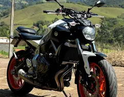 YAMAHA MT-07 ABS YAMAHA MT-07 ABS