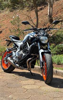 YAMAHA-MT-07 ABS-2016