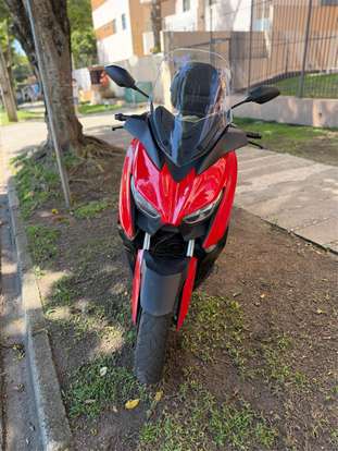 YAMAHA-XMAX ABS-2022