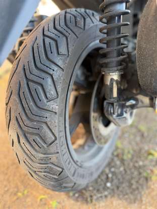 YAMAHA-XMAX ABS-2022