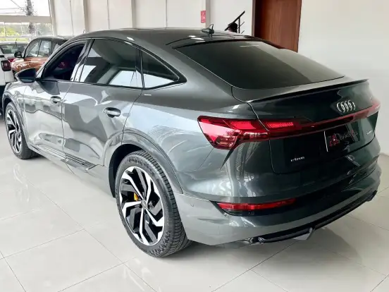 AUDI-E-TRON-ELÉTRICO SPORTBACK S QUATTRO AUDI-E-TRON-2021