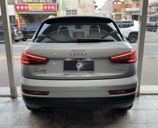 AUDI-Q3-2017