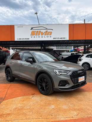 AUDI-Q3-2019
