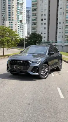 AUDI-Q3-2022