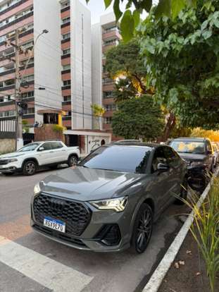 AUDI-Q3-2024