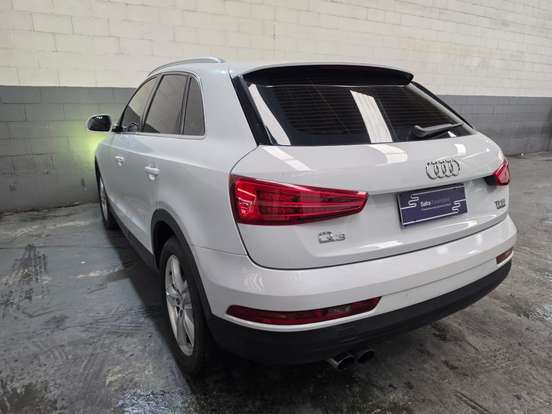 AUDI-Q3-2.0 TFSI AMBIENTE QUATTRO 4P GASOLINA S TRONIC AUDI-Q3-2015