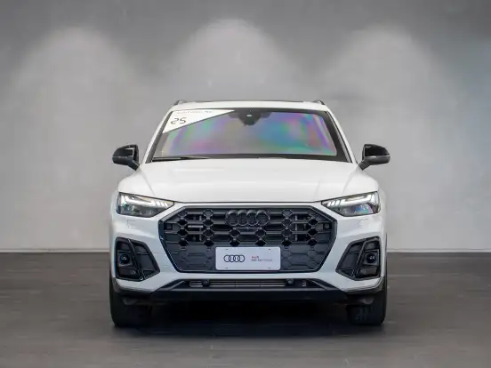 AUDI-Q5-2024