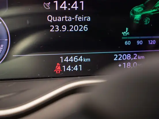AUDI-Q5-2024
