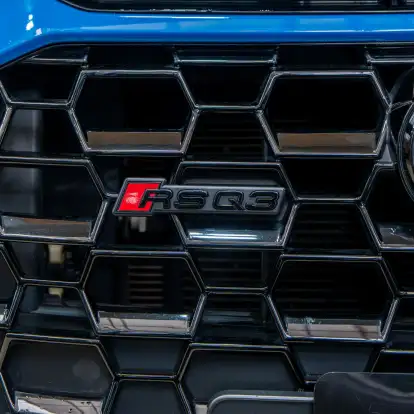 AUDI-RS Q3-2020