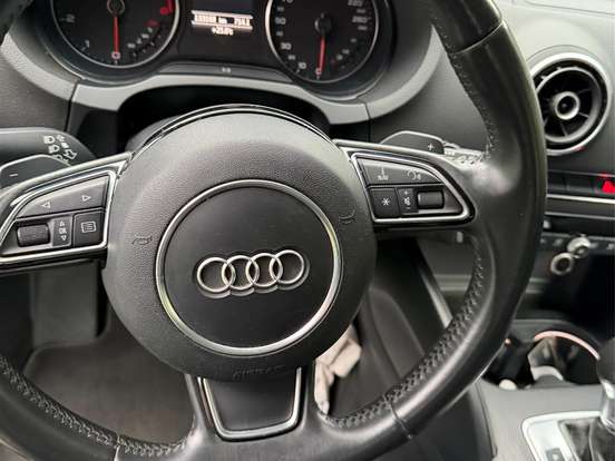 AUDI-A3-1.8 TFSI SPORTBACK 16V GASOLINA 4P AUTOMÁTICO AUDI-A3-2013