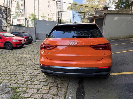 AUDI-Q3-2020