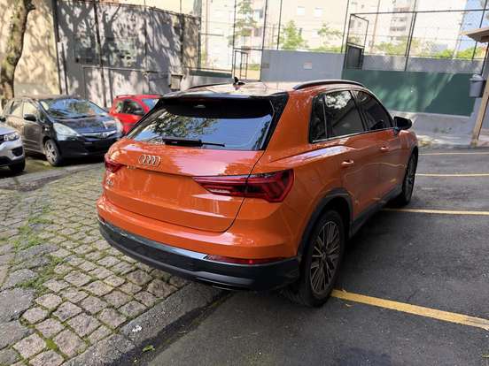 AUDI-Q3-2020