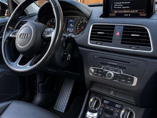 AUDI-Q3-2.0 TFSI AMBIENTE QUATTRO 4P GASOLINA S TRONIC AUDI-Q3-2015