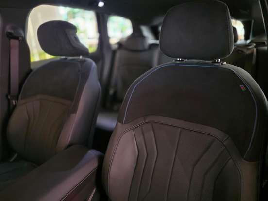 BMW-iX3-2026