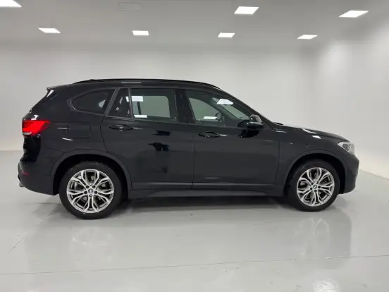 BMW-X1-2.0 16V TURBO ACTIVEFLEX SDRIVE20I GP 4P AUTOMÁTICO BMW-X1-2021