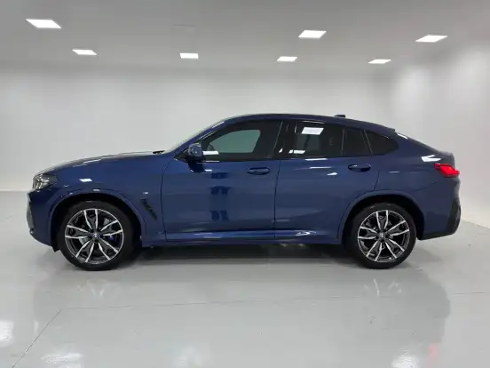 BMW-X4-2024