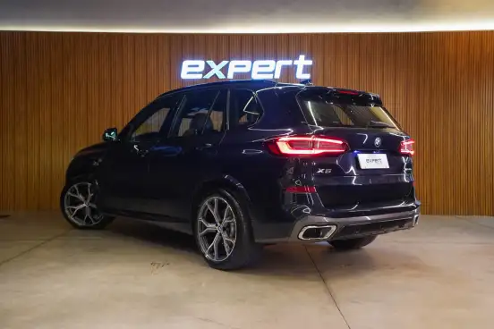 BMW-X5-2022