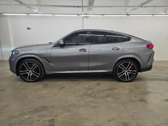 BMW-X6-2023