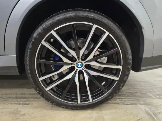 BMW-X6-3.0 TWINPOWER GASOLINA XDRIVE40I M SPORT AUTOMÁTICO BMW-X6-2023
