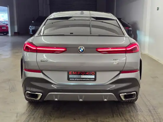 BMW-X6-2023