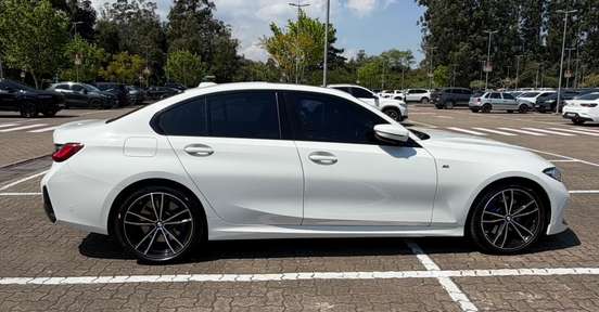 BMW-320i-2024